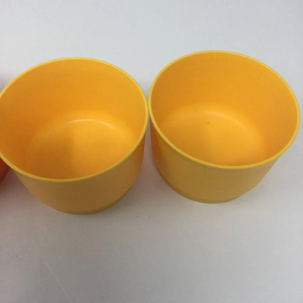 Vintage Tupperware Snack Cups 2 Orange 2 Yellow